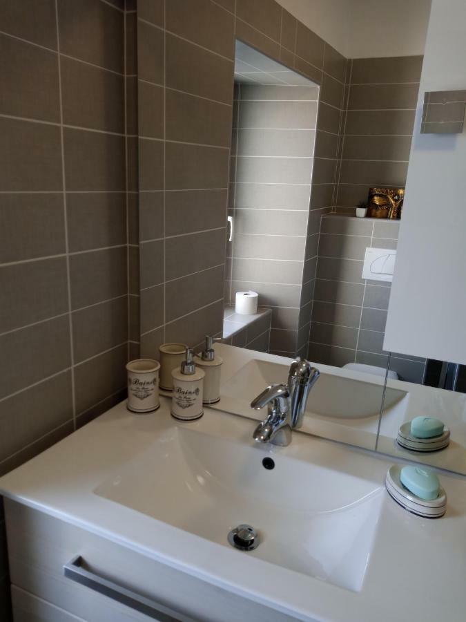 Rosemary Apartment Koper Buitenkant foto